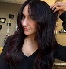 i'm pretty sure i said “omg i'm obsessed“ after every photo i took of @ morgan.pettyjohn new hair face frame highlight w @oligopro 10vol toned w  @schwarzkopfpro 3/4 6-99 and 1/4 5-88, 6vol -