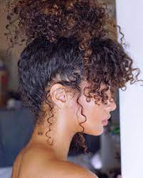La Imagen Puede Contener Una O Varias Personas Y Primer Plano Curly Hair Styles Naturally Curly Hair Styles Curly Hair Inspiration