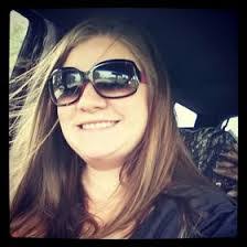 Lisa Dortch's Instagram, Twitter & Facebook