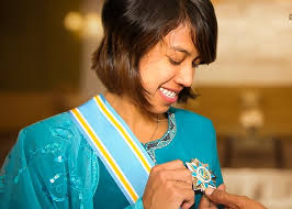 Depends.if u private sector datuk title is a copy of.title of sir in the uk. What Are The Difference Of Dato And Datuk Title In Malaysia Quora