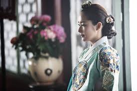 Chae gyung dresses up as a man to seduce a mysterious man. Seven Day Queen Episode 17 To Feature Crowning Ceremony Of Shin Chae Kyung Watch Online Ibtimes India