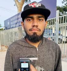 Ingresando al distrito de Chalatenango, frente a la gasolinera.