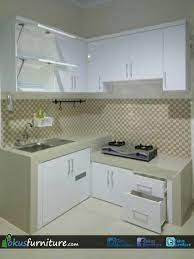 Untuk itu, pertimbangkan 3 hal berikut sebelum memutuskan desain model kitchen set seperti apa yang hendak dipasang pada dapur kecil di rumah anda. Pin Di Inspirasi Desain Kitchen Set Minimalis