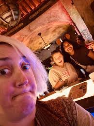 Julie Morimoto's Instagram, Twitter & Facebook