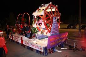 Winning Christmas Parade Floats Christmas Parade Float Ideas Christmas Float Ideas Christmas Parade Parade Float
