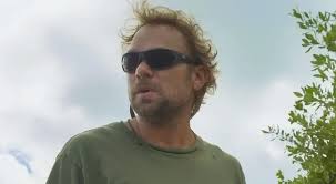 Kevin Rayburn's Instagram, Twitter & Facebook