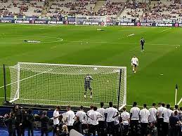 Avant cette date, fait étonnant, tous les joueurs étaient placés sous le statut de. File Match De Football France Allemagne 16 Octobre 2018 Entrainement Gardiens Francais 1 Jpg Wikimedia Commons