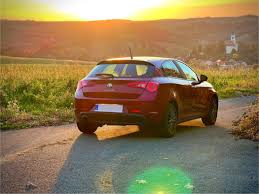 Image result for Rosso Alfa Mica 2012 Giulietta
