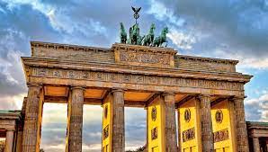 Each company is presented in detail, with its main sector, operations, a direct link to its website, market capitalization, logo and stock symbol. Top 30 Companies Of Germany In The Dax Index 2019 Disfold