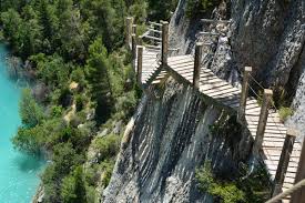 Voir cette épingle et d'autres images dans rando à faire par dudu sand. Aventure Nature En Catalogne Dans Les Belles Gorges Du Congost De Mont Rebei Travels Me