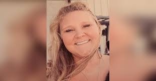 Danielle Whitehurst's Instagram, Twitter & Facebook