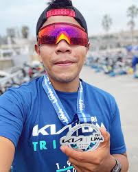 Ocho mollendinos participaron en exigente triatlón de Lima