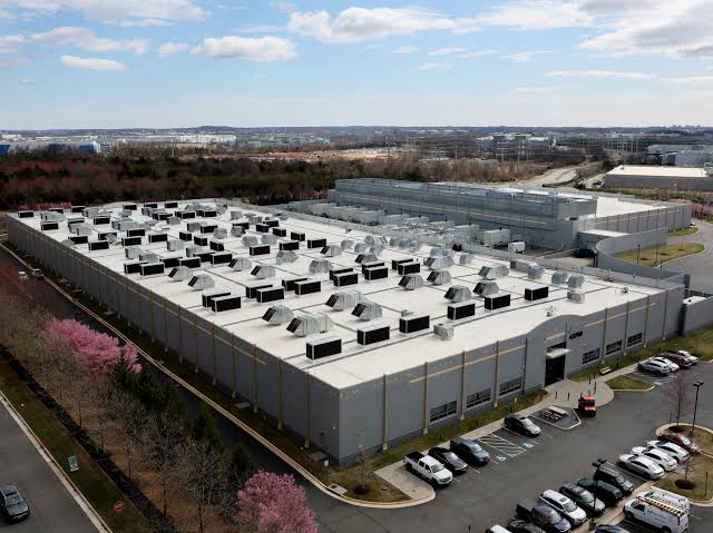 New York pauses new AI data centers over power and water concerns