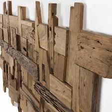 Design, authentique, chic, le bois se pare de multiples couleurs pour habiller murs et plafonds. Deco Murale Naturelle Bois Flotte Rectangulaire Elias