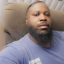 23 years old outta chicago 🛻 💯