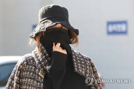 ﻿ ﻿ 남양유업 결국 매각. ê¹€í˜¸ì¼ì˜ ì§ì° ë‚¨ì–'ìœ ì—… ì°½ì—…ìž ì™¸ì†ë…€ì˜ ì¼ê·¸ëŸ¬ì§„ ë§ˆì•½í–‰ë³´ ë‰´ìŠ¤í€˜ìŠ¤íŠ¸