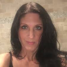 Julie Santilli (@SantilliJulie)