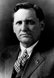 1920's Iowa Senator Gains Notoriety for Rejecting Political Dress Code