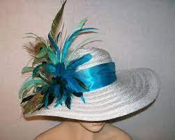 White Hat Peacock Feathers Kentucky Derby Hat Garden Party Etsy Kentucky Derby Hat Derby Hats White Hat