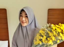 Biar jadi pelajaran buat aku sama alvin, kata larissa chou yang mengaku tidak pernah menyesali pernikahannya dengan alvin faiz. Tangisan Tiap Malam Larissa Chou Sebelum Dipinang Alvin Dream Co Id