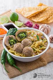 Bakso lava adalah bakso yg di dalamnya berisi sambal yg begitu pedas dan sangat cocok buat pecinta cabe. Bakso Misterius Auf Twitter Misteri Hijau Pedas Bakso Dengan Isi Bumbu Cabe Hijau Harga Rp23 500 Untuk Info Lebih Lanjut Cek Https T Co Qccqom0uue Https T Co Yq5yrmtbdu