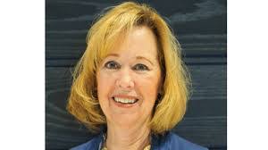 Crystal Bowman's Instagram, Twitter & Facebook