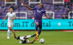 Anderlecht ayant fixé la barre à 30 m€, le deal pourrait tourner autour de 25 m€ hors bonus. Anderlecht Accept 26m Bonuses Bid From Rennes For Jeremy Doku Get French Football News