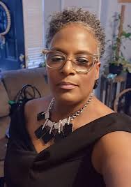 Let's give a huge 40+ Double Dutch Club welcome to four New members who  joined the movement last night at our Evergreen Park sub-club❤️🖤🤍  #WelcomeLadies#