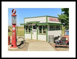 Gas Station Framed Print By Steve Mckinzie Gas Station Old Gas Stations Station