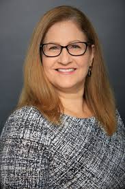 Colleen Pettit's Instagram, Twitter & Facebook