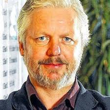 Lehner: Neuer FH-Dekan verbindet Volkswirtschaft und Caritas