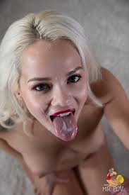 Elsa jean facial