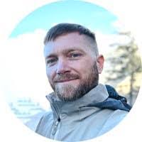 Justin Auch's Instagram, Twitter & Facebook