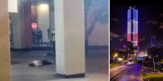 It is the tallest in the country and the second tallest in south america. Muere Joven Tras Caer Del Piso 48 De La Torre Colpatria Noticentro 1 Cm