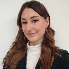 How Frankfurt School's MBA Bridges Academia and Industry