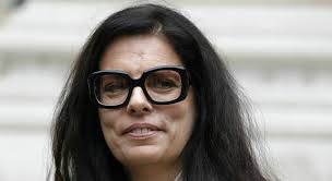 Françoise Bettencourt Meyers è la donna più ricca al mondo, chi è l'erede  di L'Oréal che continua a battere record