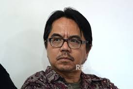 Deddy corbuzier turut memberikan pendapatnya terkait kritikan sosiologi ade armando soal artis membuat konten pamer harta. Ade Armando Heran Dengan Pelapornya Republika Online