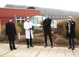 Über filiale frankenberger bank, hauptstelle frankenberg jahnstraße 9 in frankenberg (eder). Frankenberger Bank Ubergibt Spende An Kreiskrankenhaus Eder Dampfradio