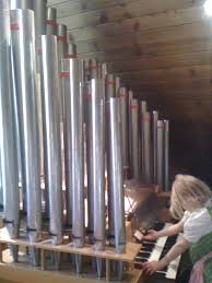 Playing The Organ St Boniface Calgary Praise God Organs Calgary