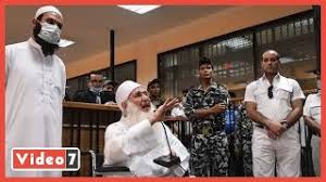 واستكمل الإعلامي أحمد موسى، أن المستشار المستشار محمد السعيد الشربيني رئيس المحكمة، رد على الشيخ حسين يعقوب، بأن التصوير سيكون بشكل معتدلٍ وطالب الشاهد بإعتبار شهادته. 3t8gfulbztx4rm