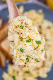 Indicate the dishes you can make ahead, those that can be frozen, and those that must be cooked at the last. How To Make Scrambled Eggs Video Sweet And Savory Meals