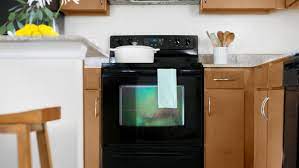 You can use liquid dish soap such as dawn, simple green, m1 liquid deglosser, tsp, or you can use a product called krud kutter. How To Clean Wood Cabinets Kitchn