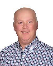 Shaina Robinson's Instagram, Twitter & Facebook