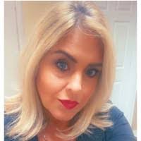 Janet Parisi's Instagram, Twitter & Facebook