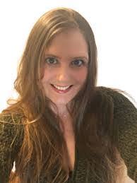 Candice Dove's Instagram, Twitter & Facebook