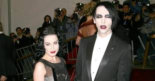 Marilyn manson's fiancee, burlesque performer dita von teese, has told xfm.co.uk that the couple's upcoming wedding will not involve any sort of satanic ceremony or o. Cops Swarm Marilyn Manson S Mansion Dita Von Teese Breaks Silence