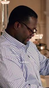 Eric Roberts in Suits