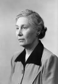 Daisy Plummer's Instagram, Twitter & Facebook