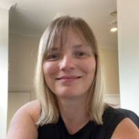 80+ perfiles de «Joanna Glover»