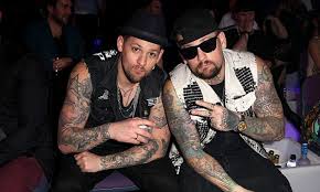 Good charlotte breaking news, photos, and videos. Benji And Joel Madden Leave Good Charlotte For New Band The Madden Brothers Daily Mail Online
